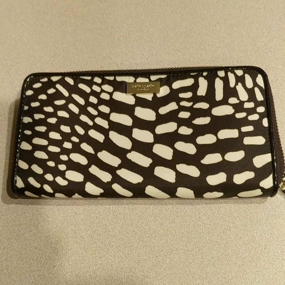 Kate spade wallet